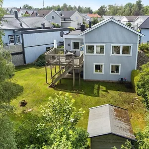 Semesterbostad House Of High Standard In, Mölnlycke
